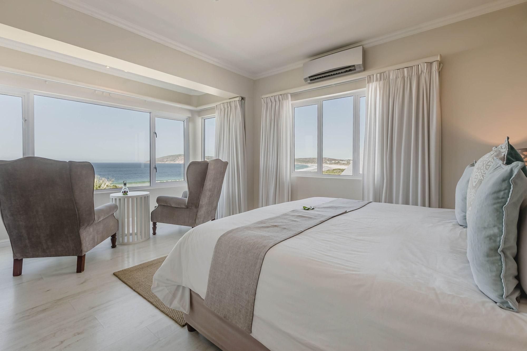 The Robberg Beach Lodge - Lion Roars Hotels & Lodges Плетенбърг Бей Екстериор снимка