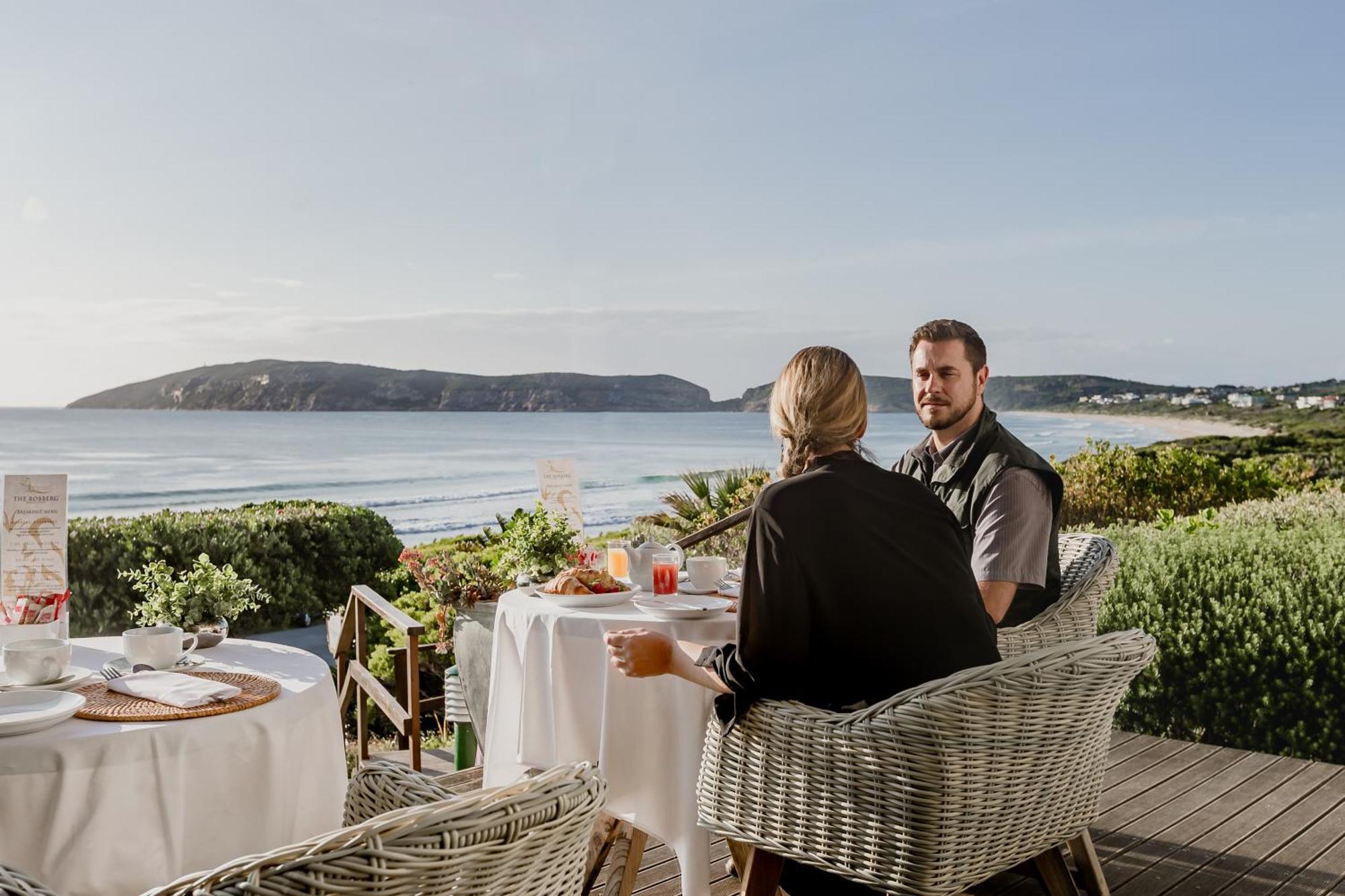 The Robberg Beach Lodge - Lion Roars Hotels & Lodges Плетенбърг Бей Екстериор снимка