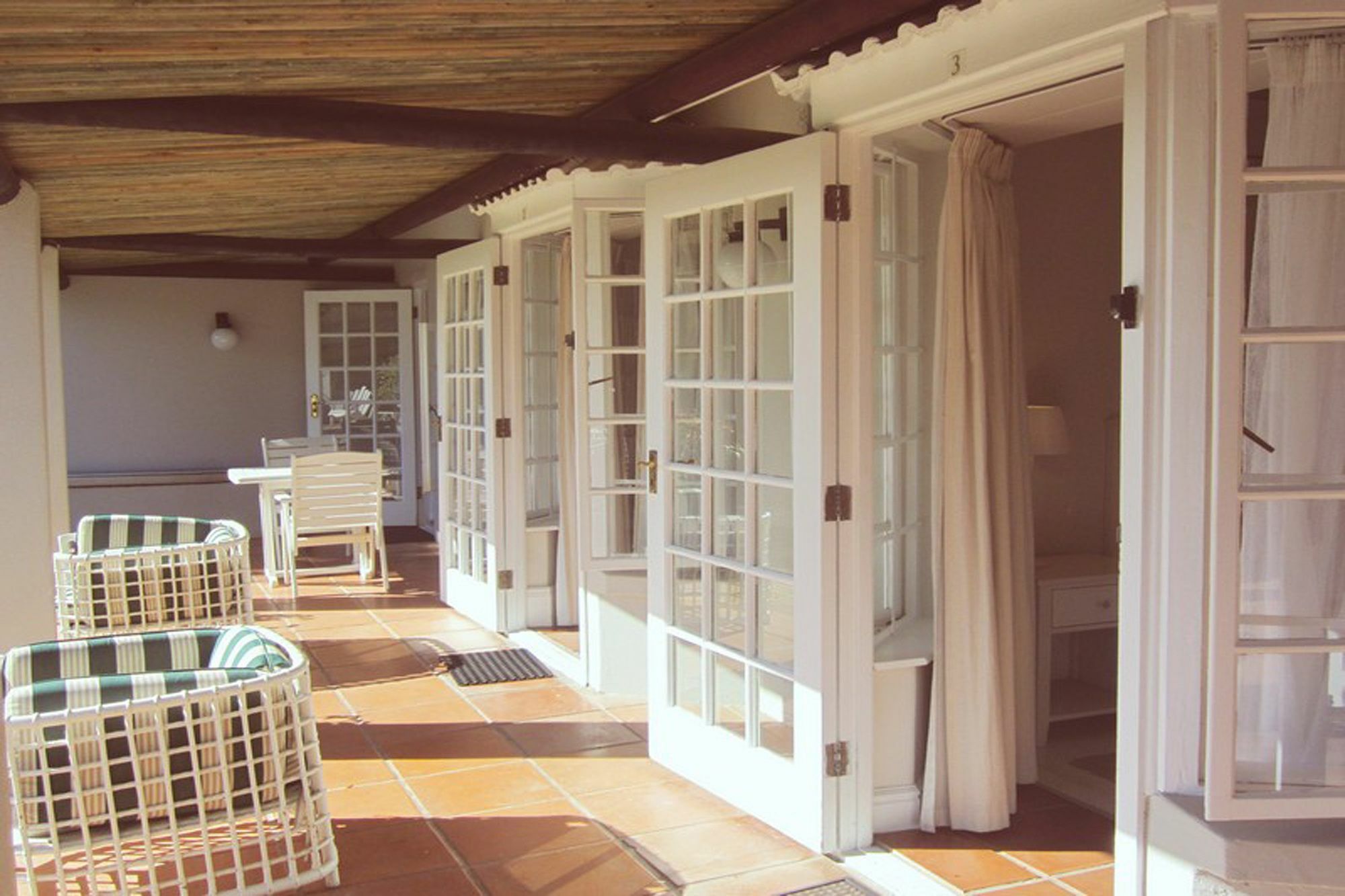 The Robberg Beach Lodge - Lion Roars Hotels & Lodges Плетенбърг Бей Екстериор снимка